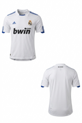 Vintage White Football Shirt Inspired by a Classic 2010–2011 Era Design