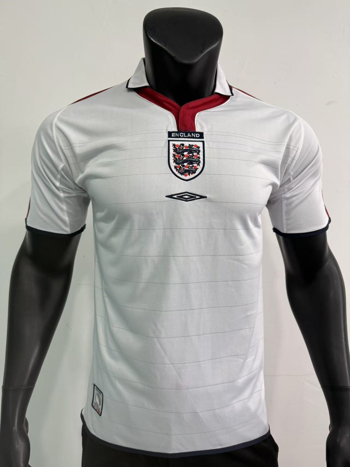 2004-2005 England Retro Home Jersey (Player Version) – Vintage Three Lions White Football Shirt