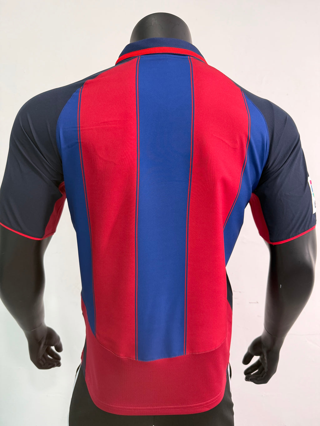 2006-2007 Barcelona Retro Home Jersey – Vintage Blaugrana Striped Classic Football Shirt